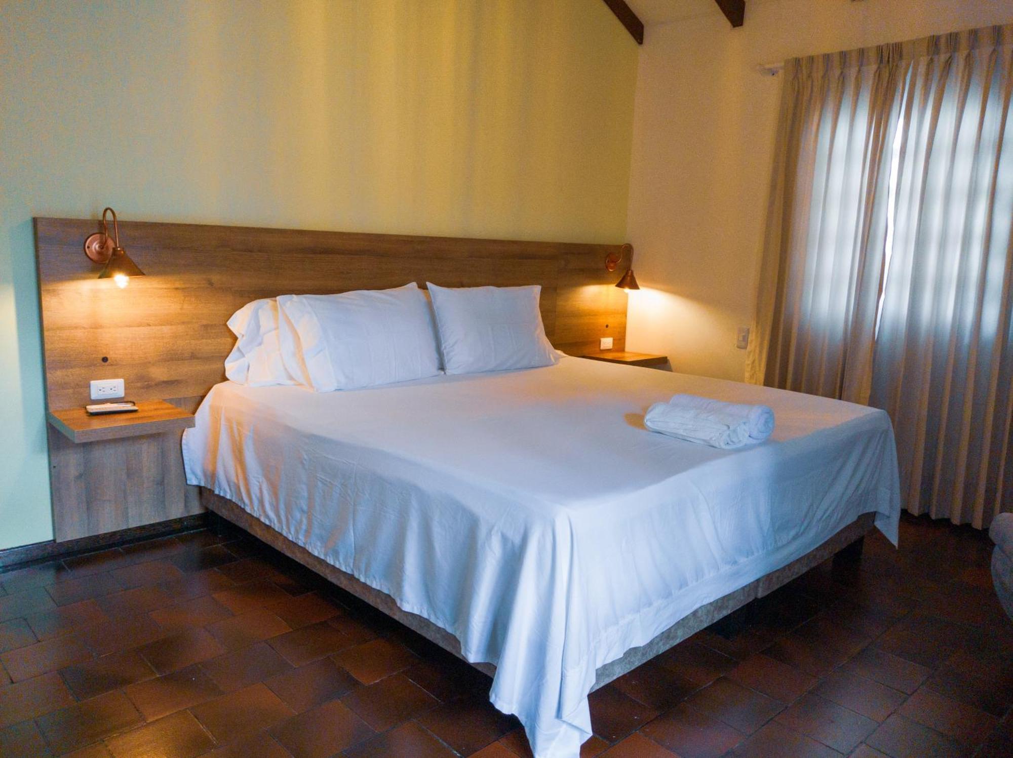 Hotel Boutique La Casa De Piedra Cali Zewnętrze zdjęcie